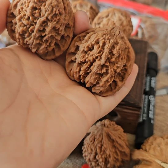 文玩核桃吊坠44.5满天星