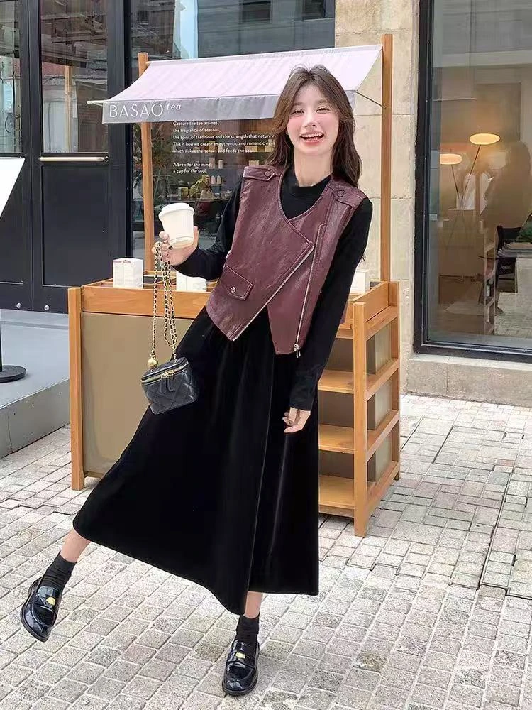 D506轻熟气质皮马甲搭配连衣裙高级感减龄穿搭