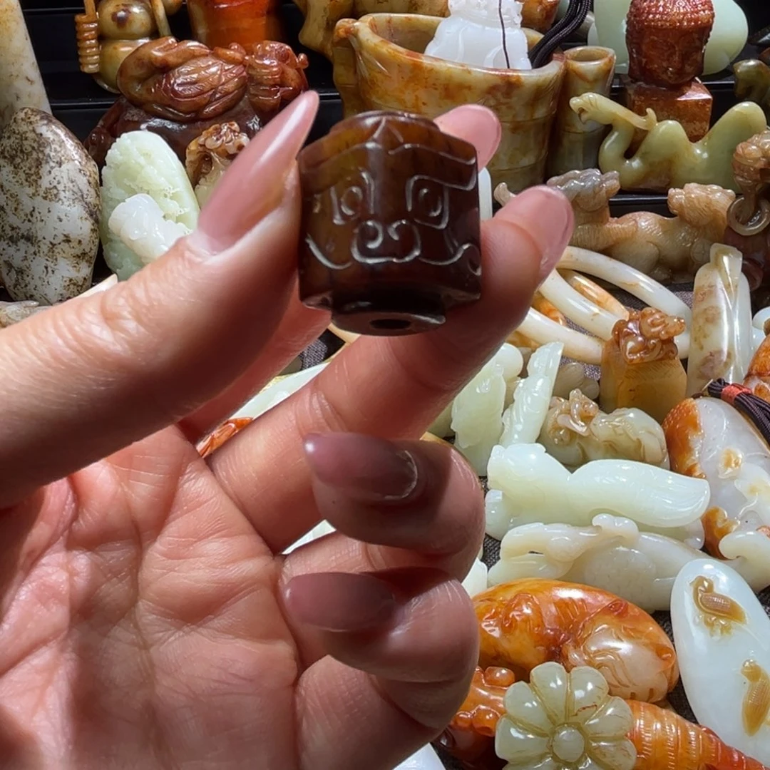 和田玉未镶嵌挂件