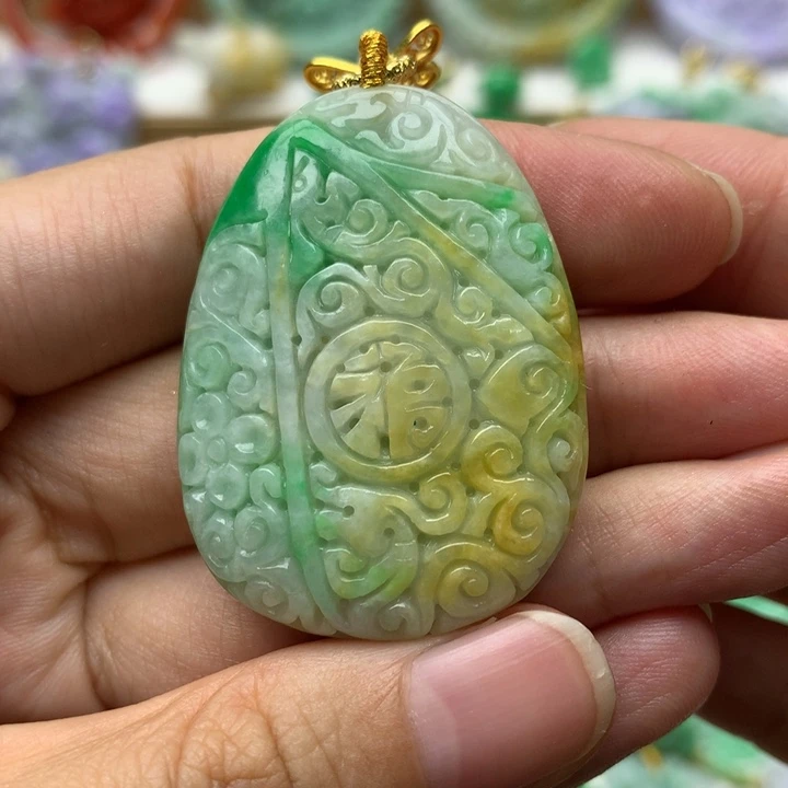 颈饰未镶嵌翡翠翡翠