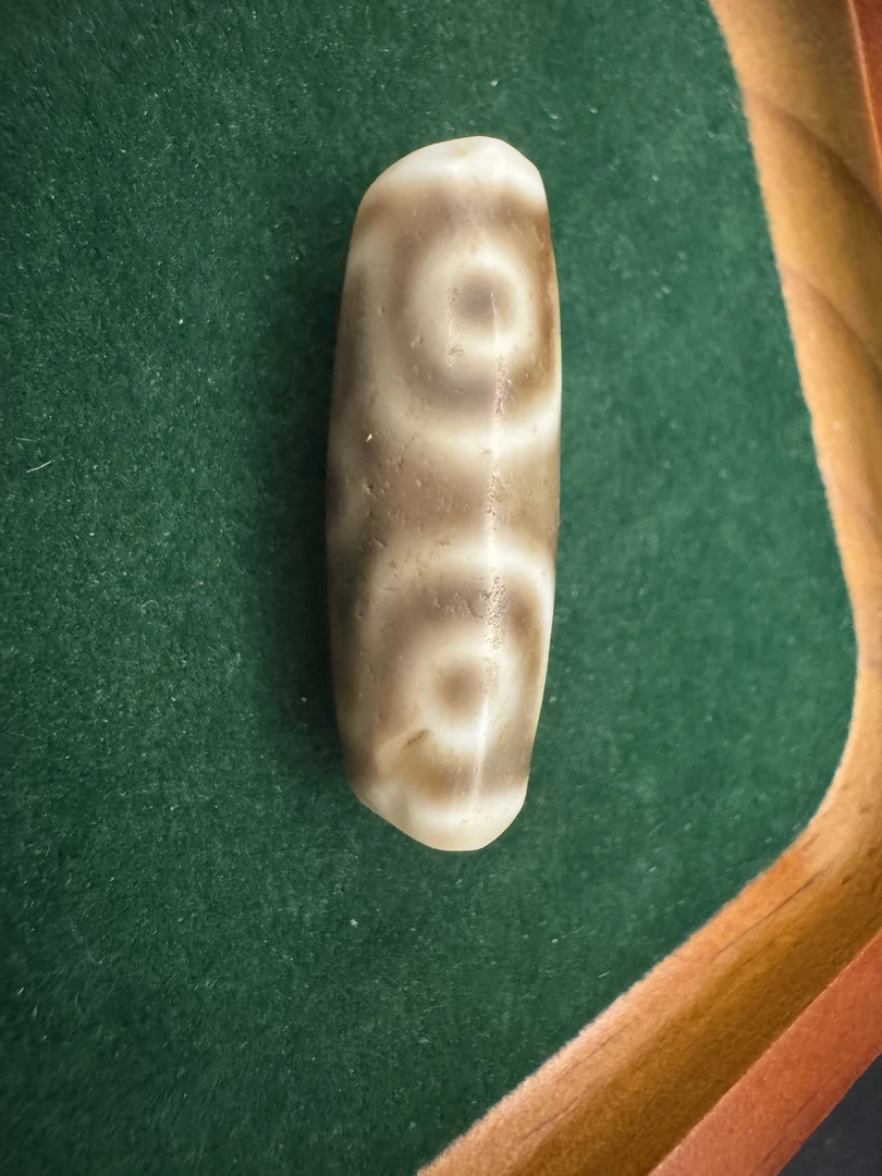 台珠玛瑙仿纯灰皮金刚十字六眼