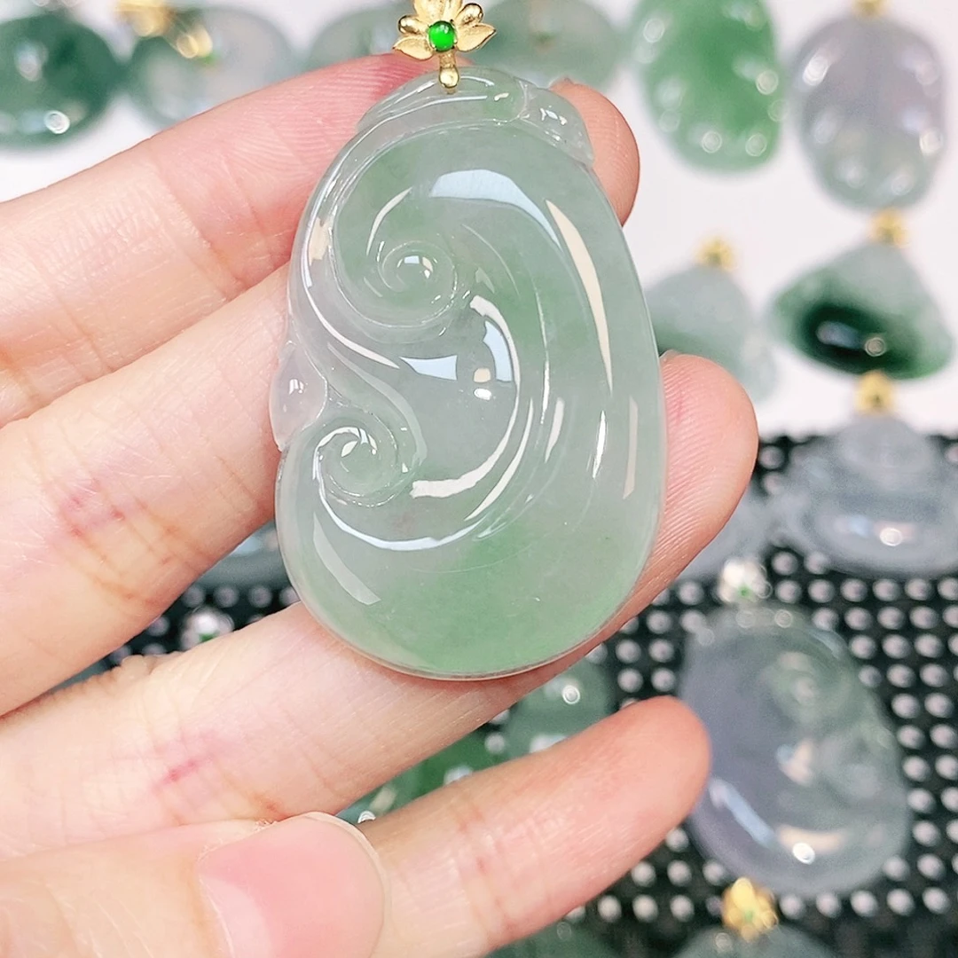 翡翠18K金镶嵌吊坠(不含链)