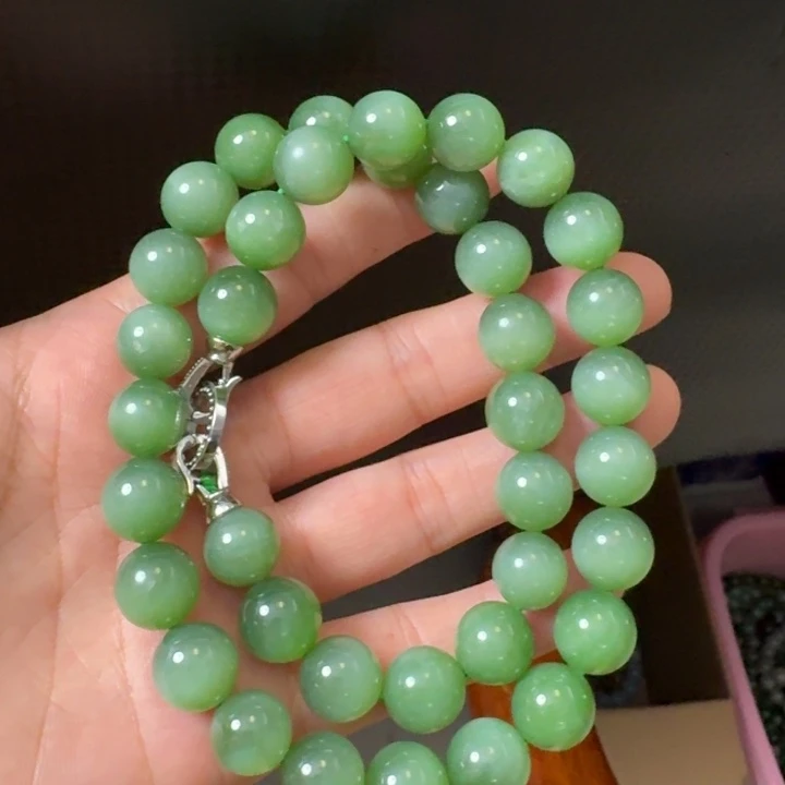 和田玉未镶嵌颈饰猫眼卡12粉绿