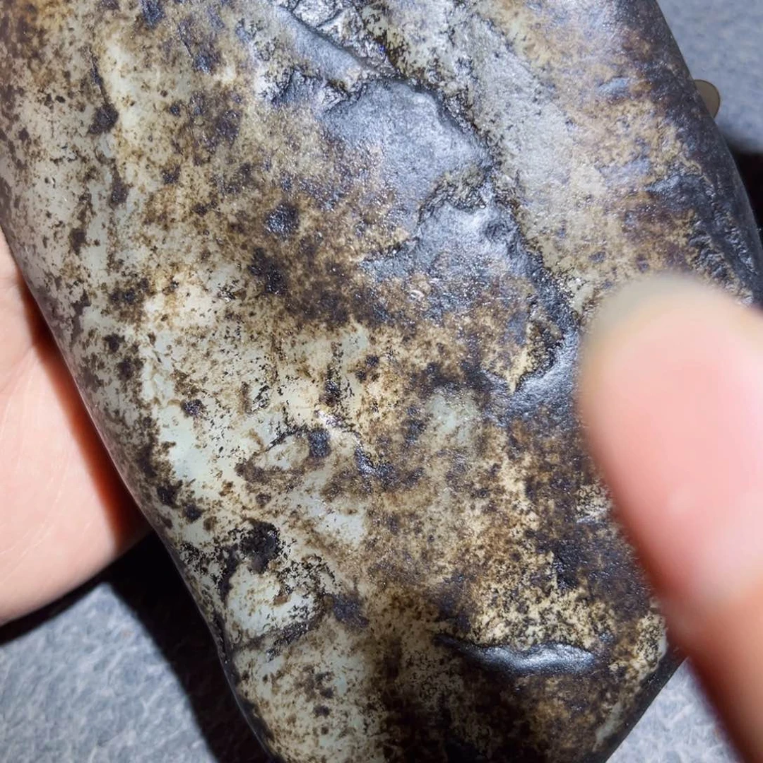 和田玉未镶嵌珠宝奇石