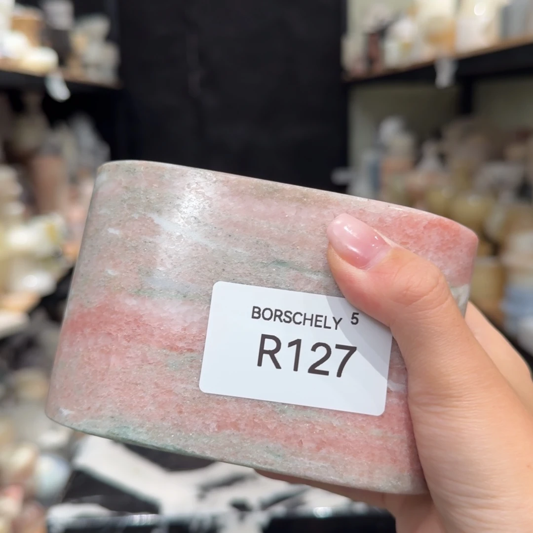 大理石R127。 爱。