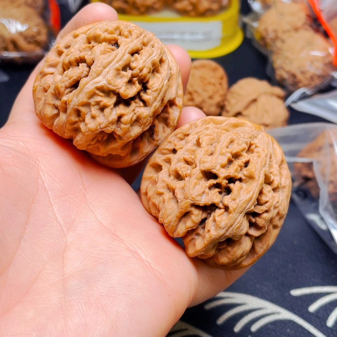 吊坠文玩核桃平谷粗筋