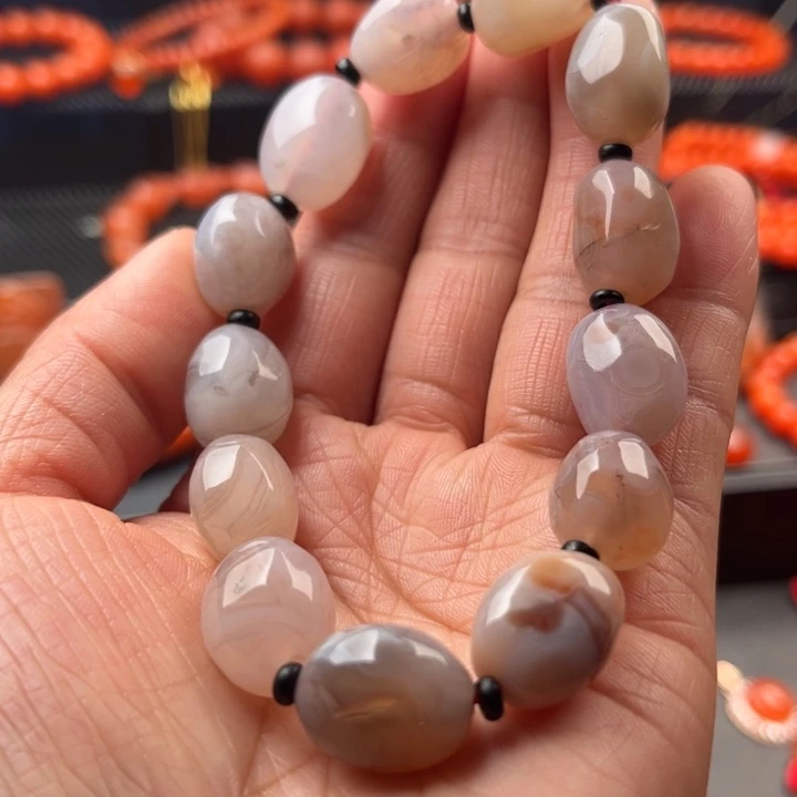 玛瑙/玉髓手串未镶嵌