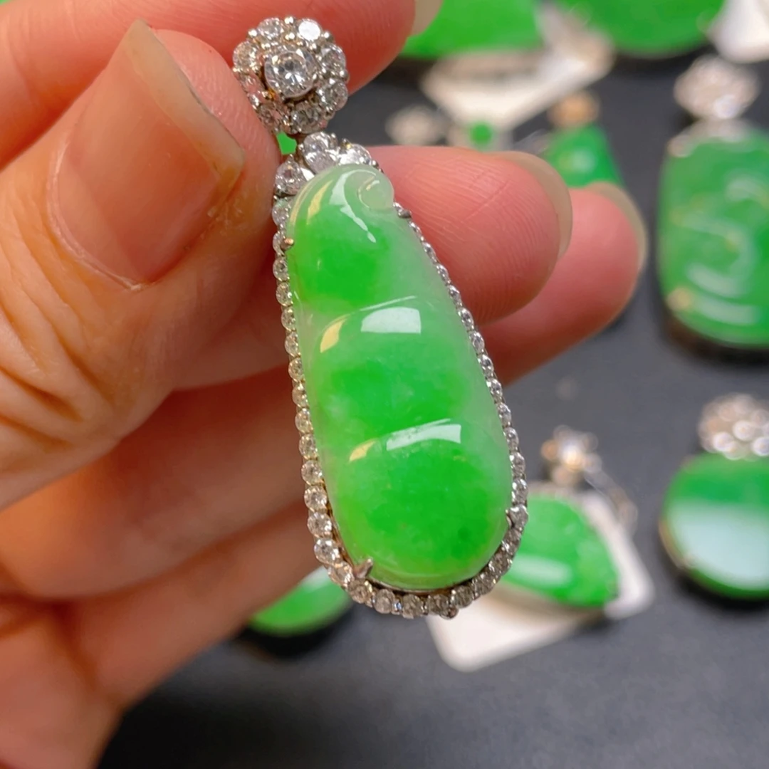 翡翠银S925镶嵌颈饰