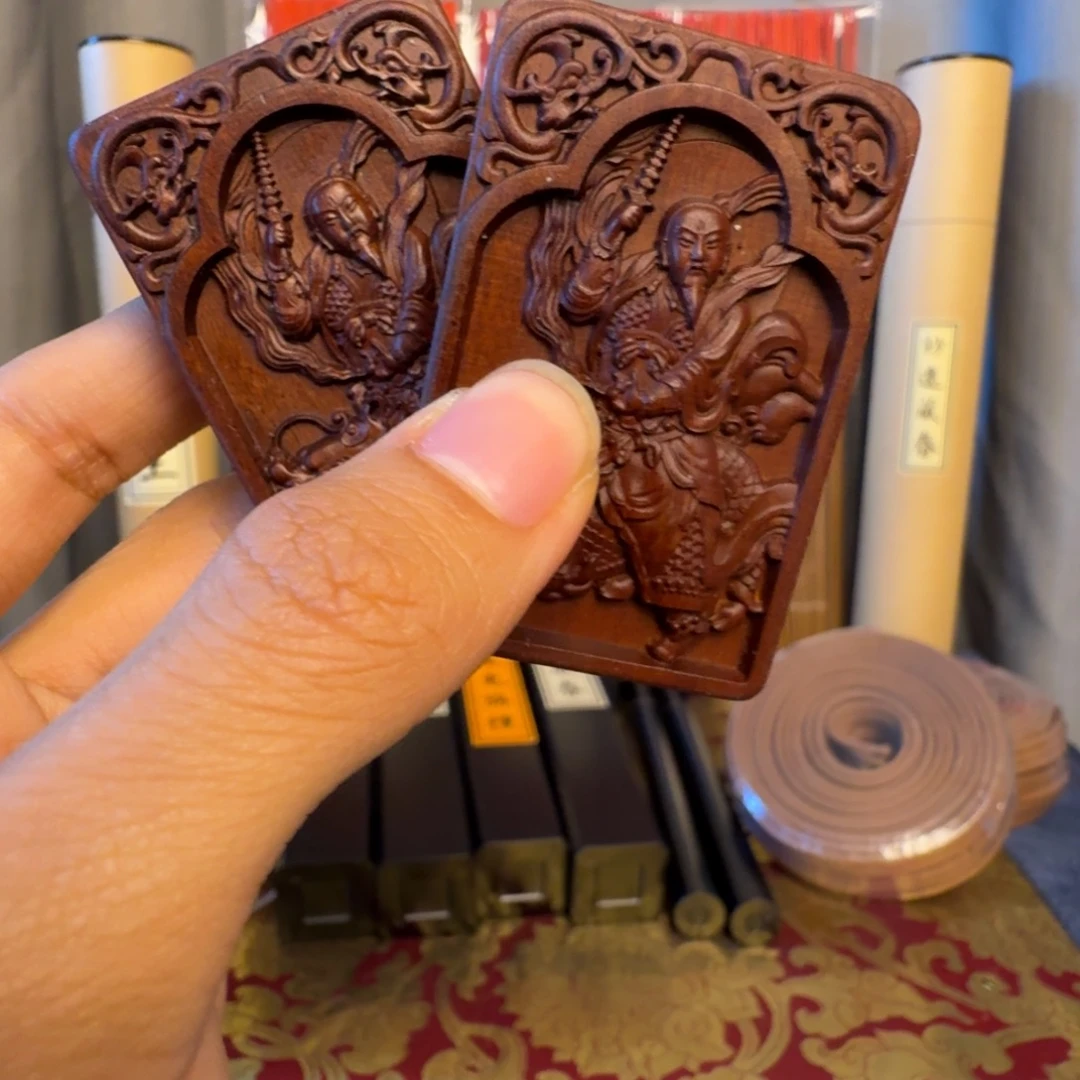 枣木雷祖微瑕吊坠