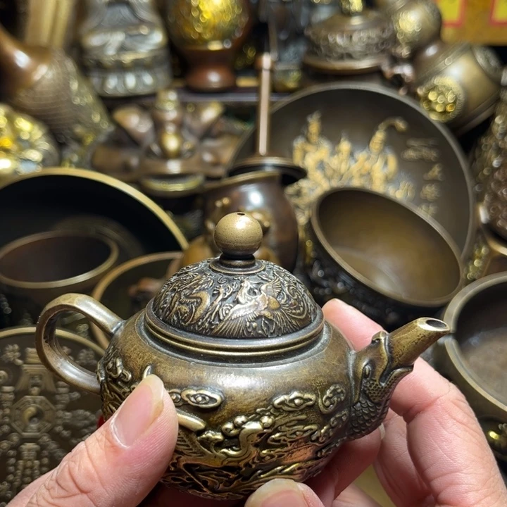 铜器摆件收收藏藏