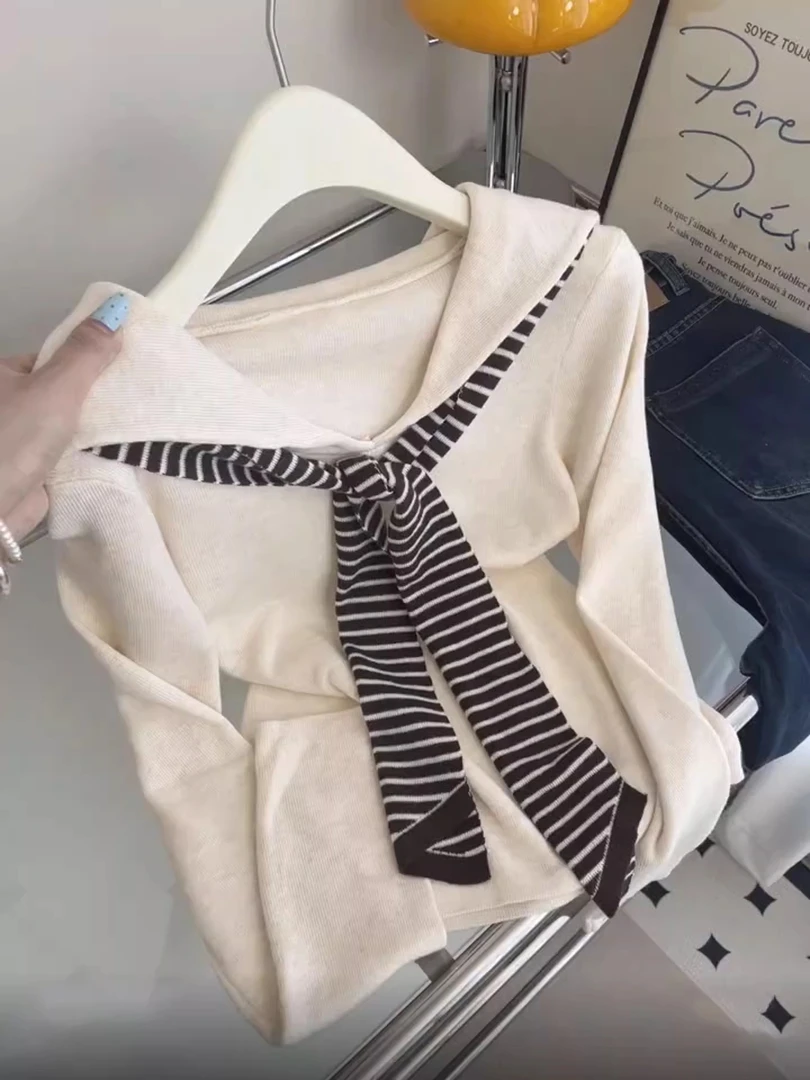 韩系条纹披肩V领针织衫女秋冬新款时尚百搭设计感洋气减龄上衣潮
