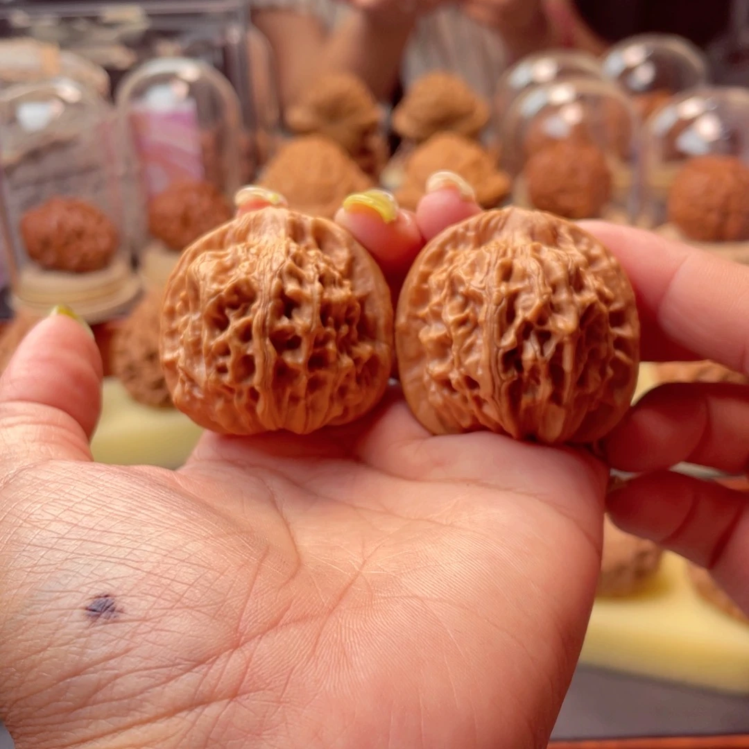 【闪购商品】文玩核桃把件果*仁天地39