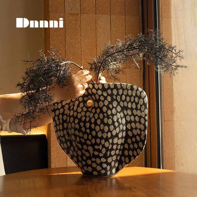 Dnnni圆点法式中古花器陶瓷样板间民宿酒店书房客厅售楼部装饰品