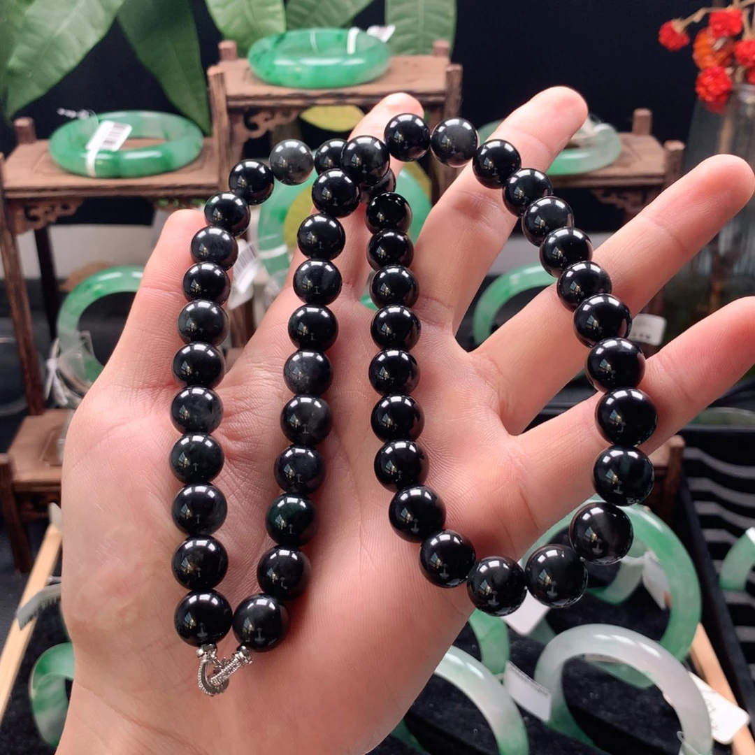 石英质玉项链未镶嵌