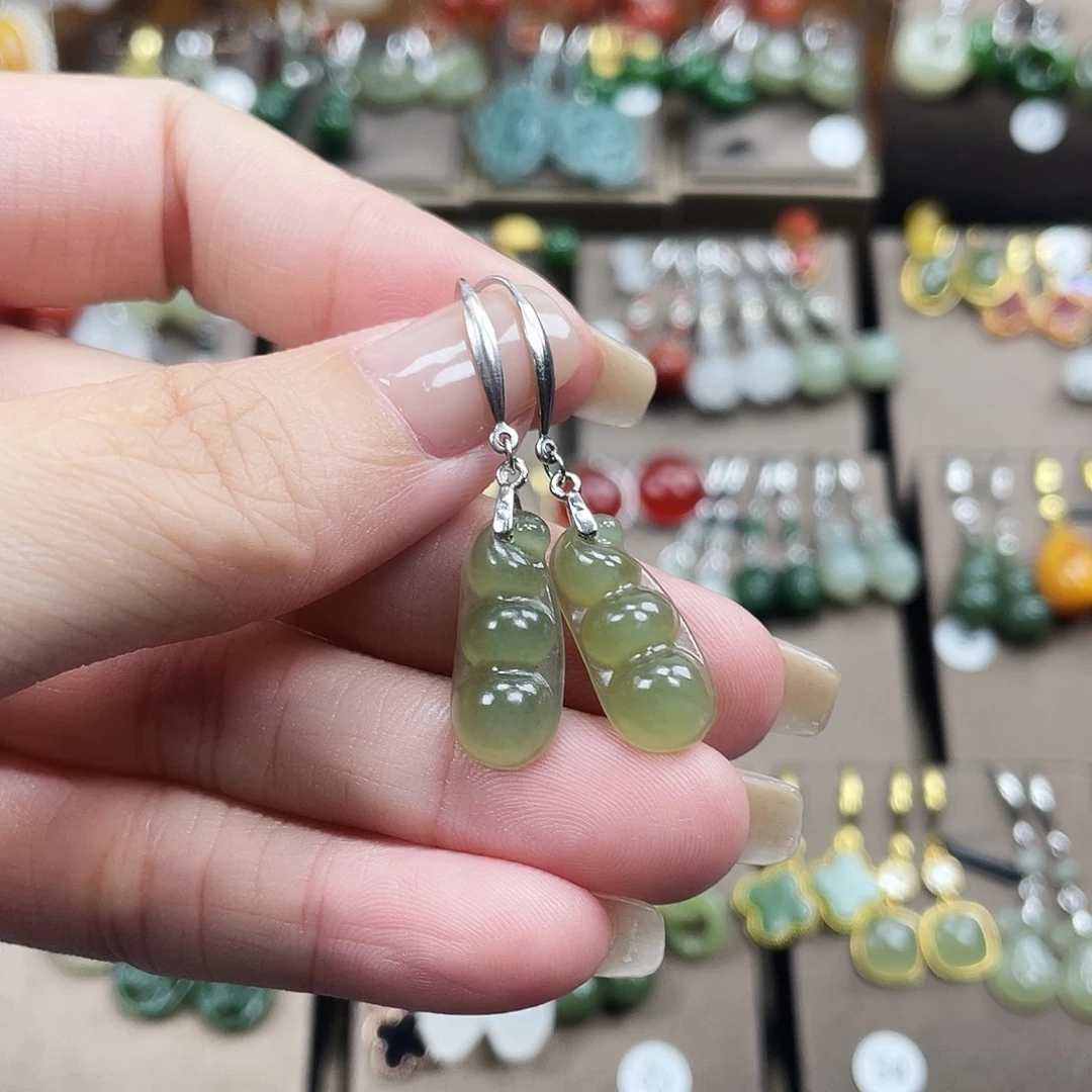 和田玉银S925镶嵌耳饰