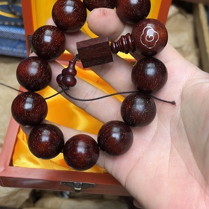 大叶紫檀（黑酸枝木类）