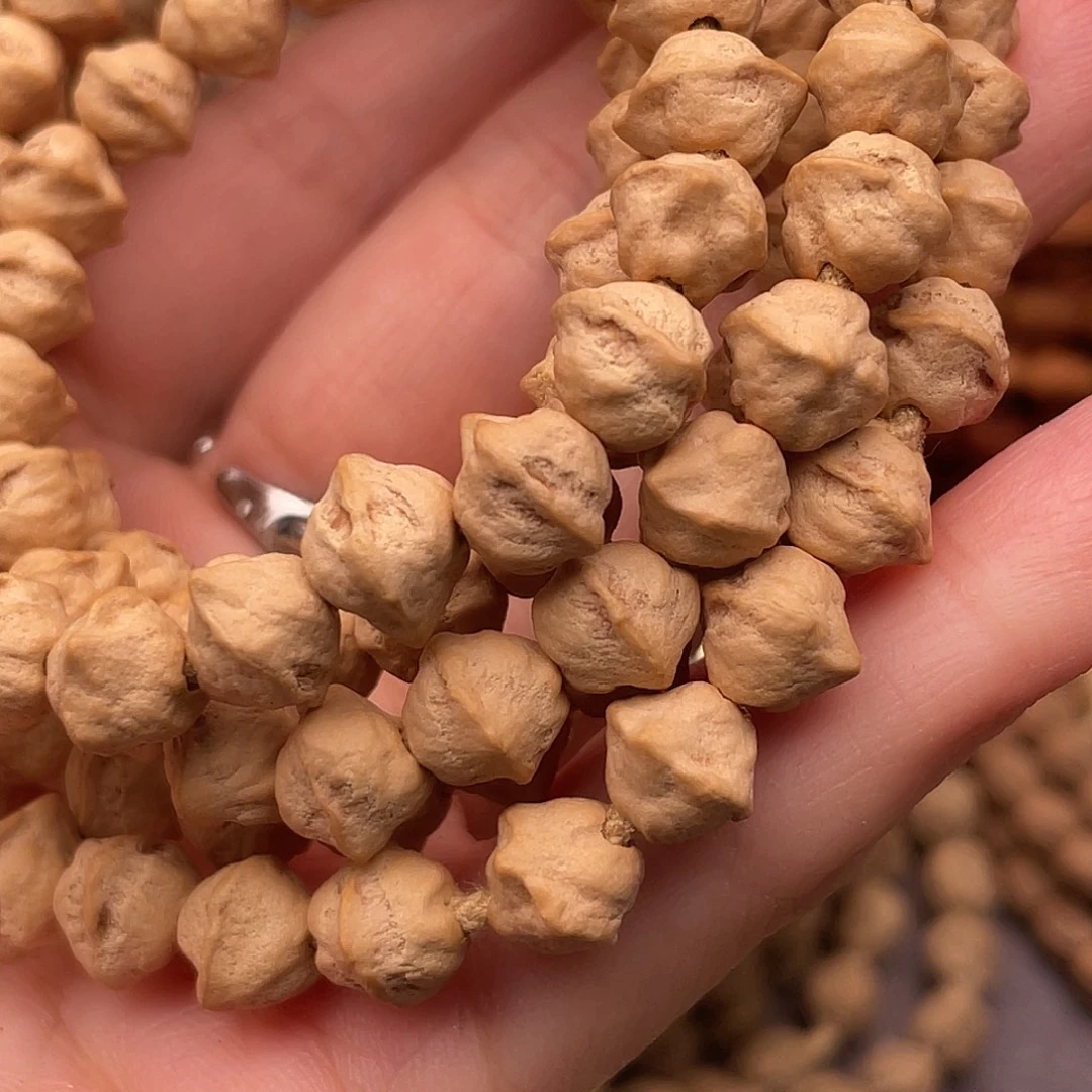 噼***啦柏香籽/百香籽手串