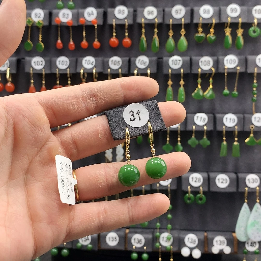 和田玉耳饰18K金镶嵌