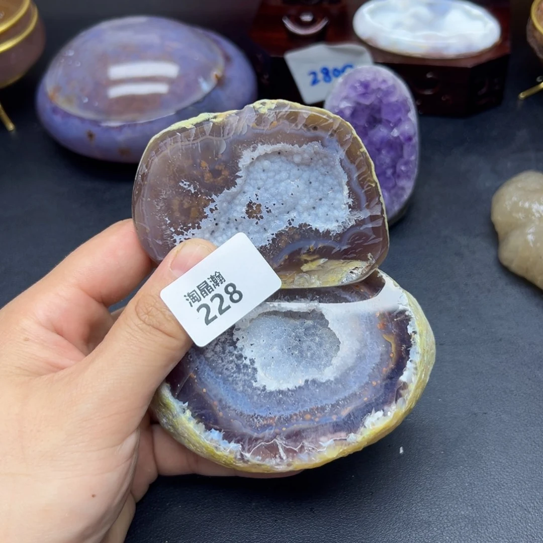 玛瑙/玉髓未镶嵌珠宝半成品