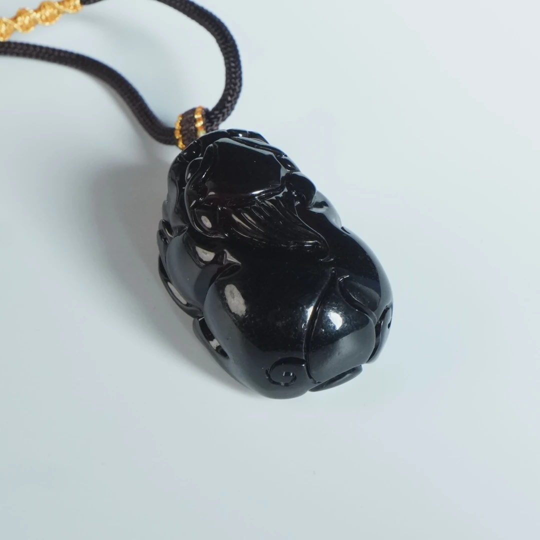 M6526 血珀立体貔貅 9.83g