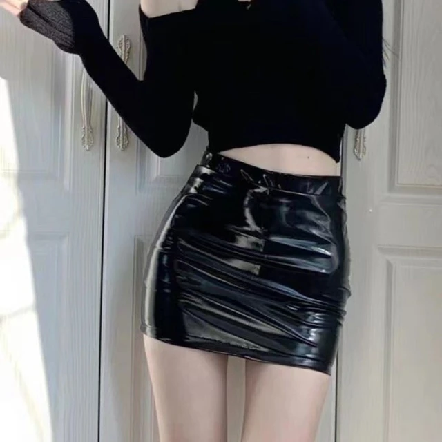 黑色漆皮pu半身裙女亮面秋季性感辣妹a字高腰包臀短裙亮皮小皮裙