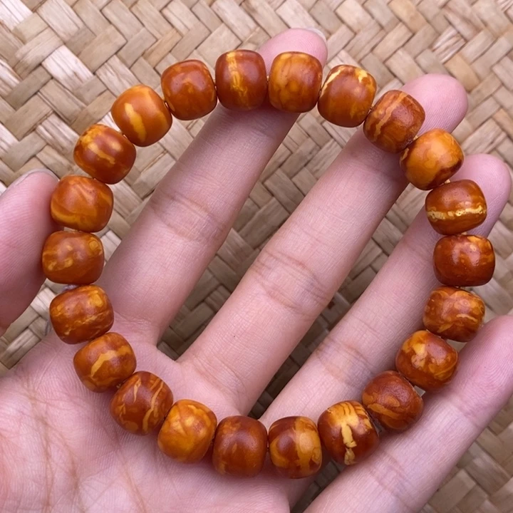 琥珀未镶嵌裸石蜜蜡M
