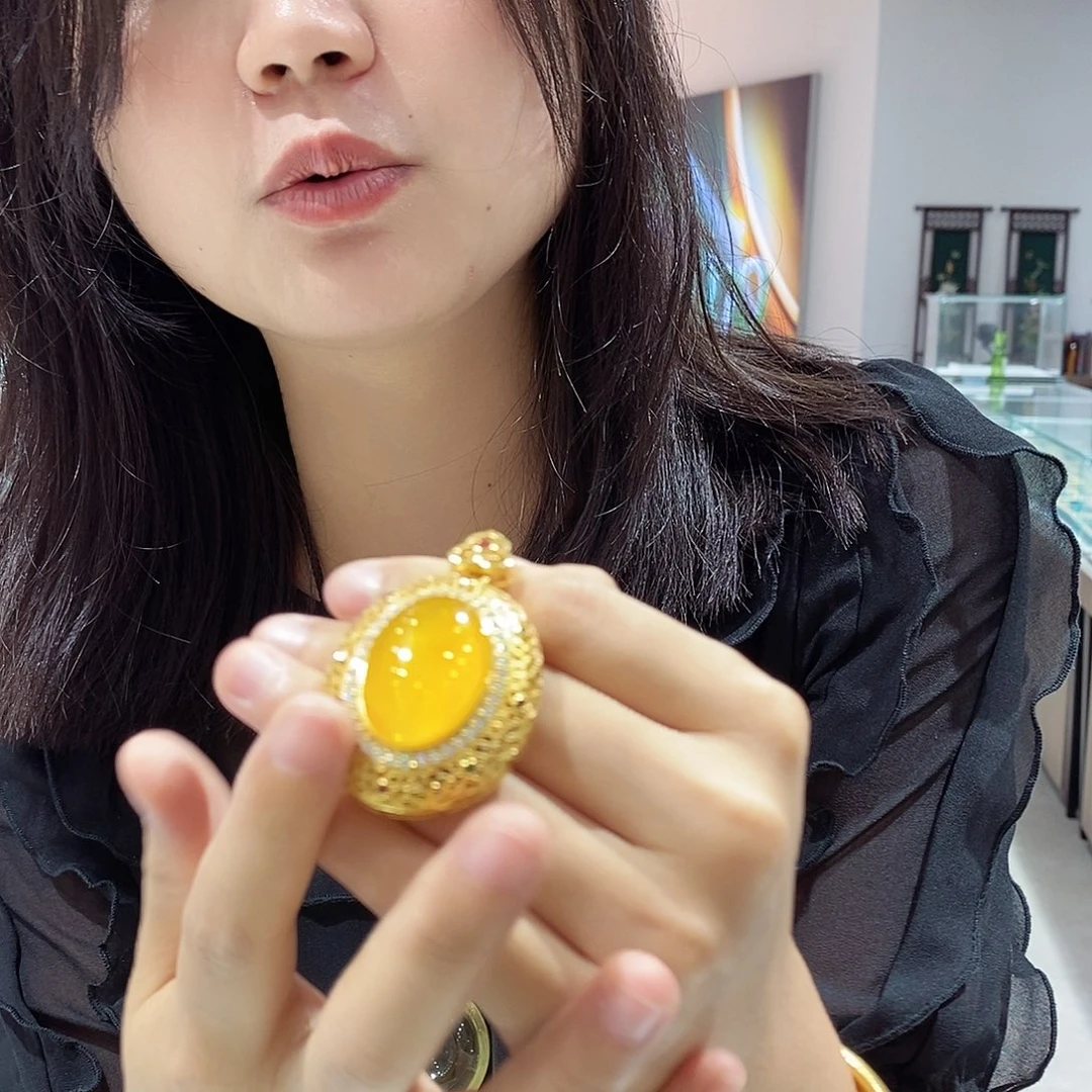 玛瑙/玉髓颈饰合金