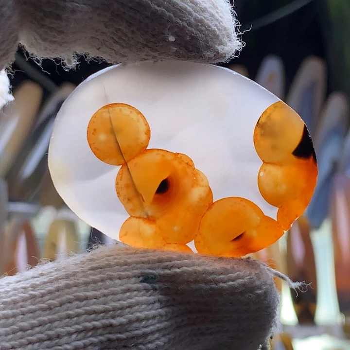 玛瑙/玉髓颈饰未镶嵌193有瑕