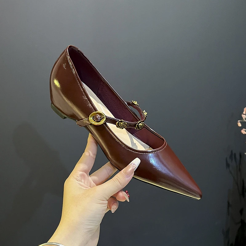 2025春夏法式复古气质小个子内增高单鞋女坡跟尖头小皮鞋百搭软皮