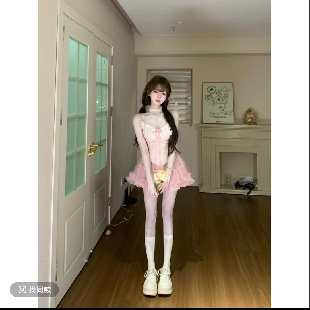 法式纯欲风紫色蕾丝吊带连衣裙女夏季新款设计感小众收腰显瘦短裙