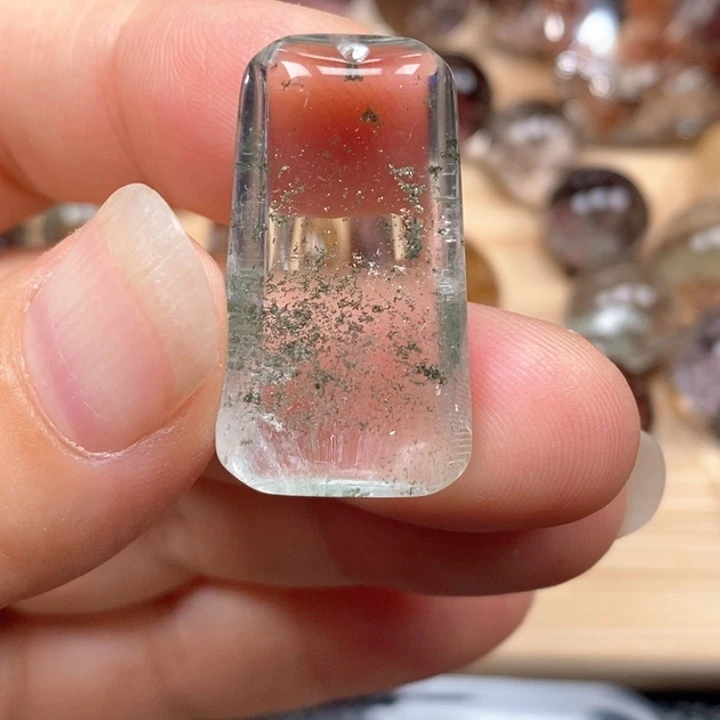 未镶嵌颈饰水晶水晶