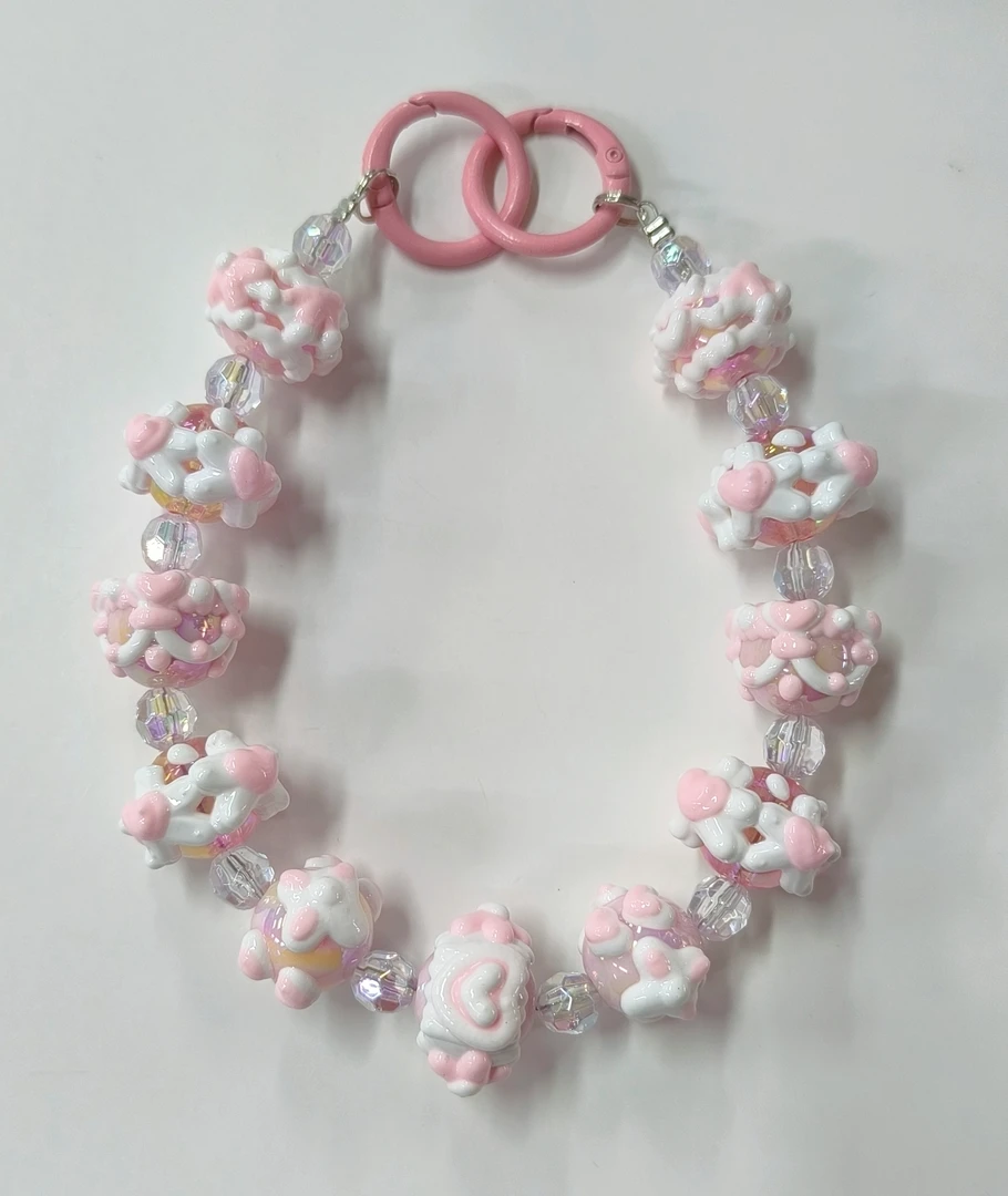 【言言分享】粉色手绘串珠手机链包包挂件