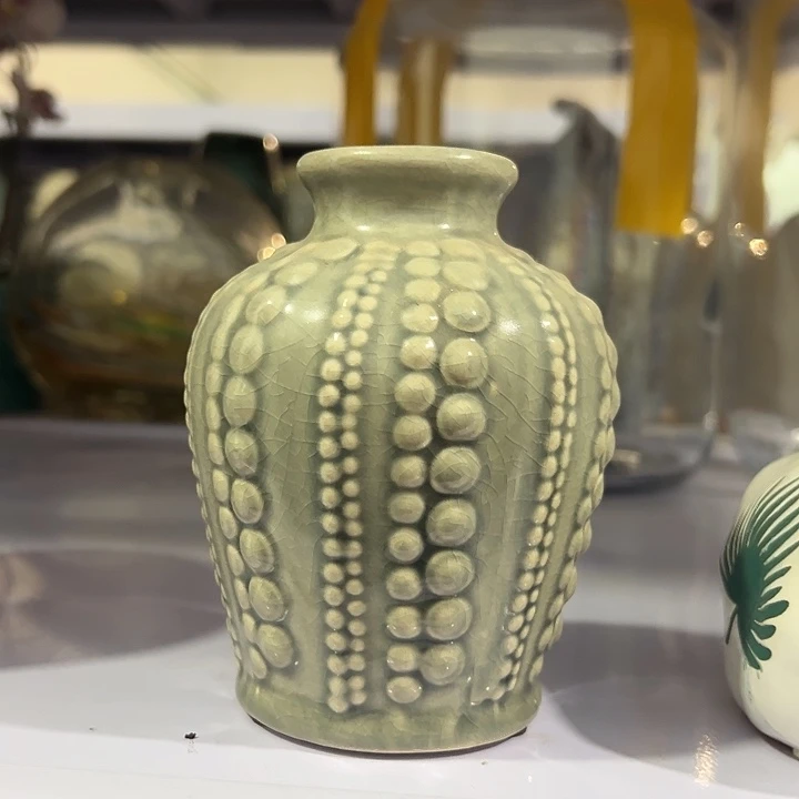 陶瓷孤品小号陶瓷花瓶