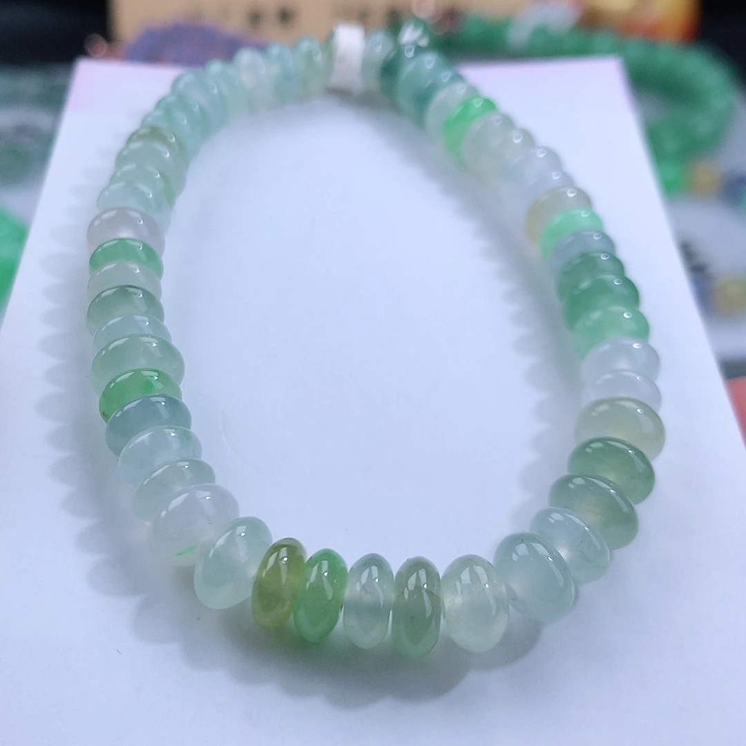 翡翠手链未镶嵌卡6.8mm