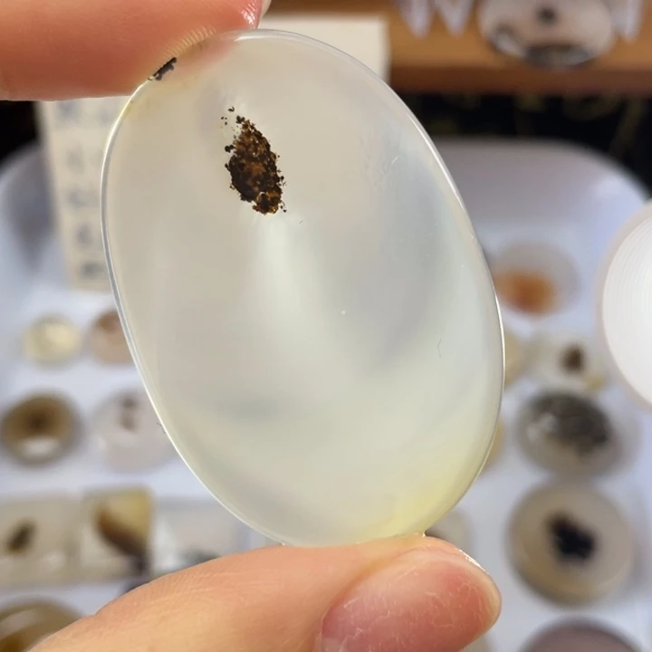 玛瑙/玉髓未镶嵌牌子