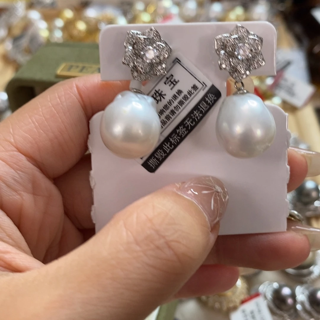 银S925镶嵌海水珍珠耳饰