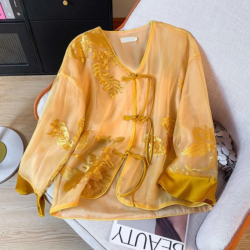 新中式重工刺绣短外套女夏季高级感轻国风禅意盘扣流苏防晒衫上衣