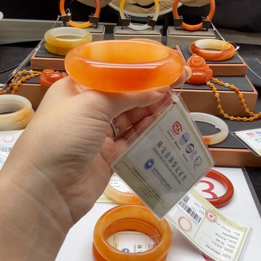 石英质玉（黄龙玉）未镶嵌手镯