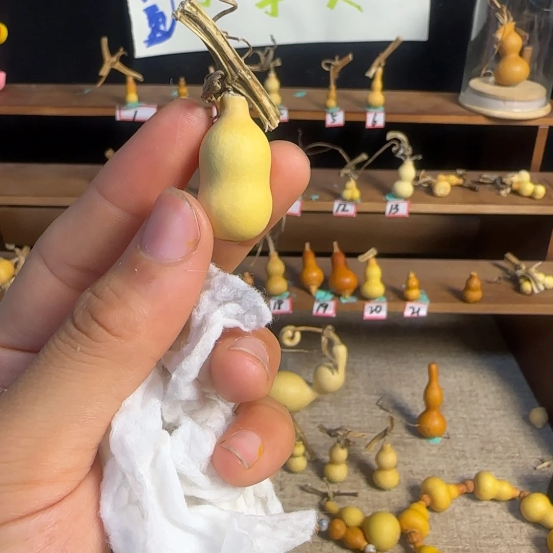 秸***坊打孔不退不换！秒拍秒退拉黑！