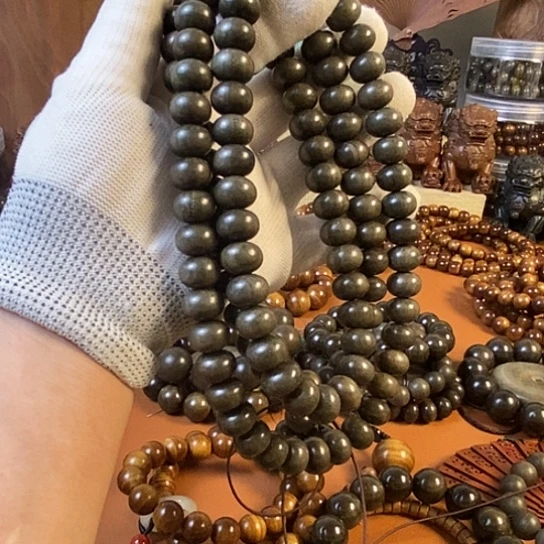 老山檀香老山檀香9/12阴沉