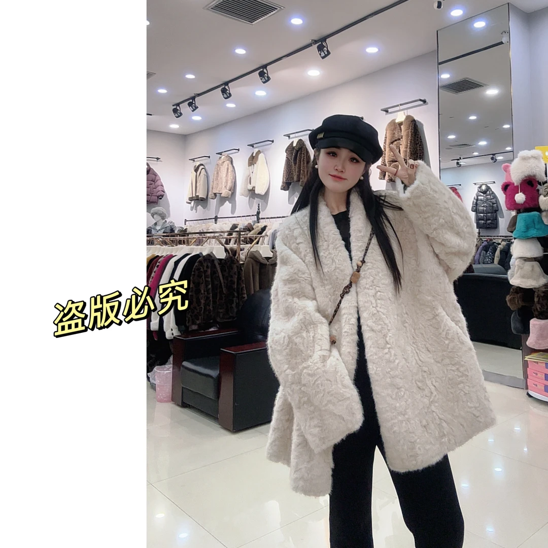 【薇薇家实体版本】保暖慵懒风冬季厚款女短外套休闲设计师时尚气质