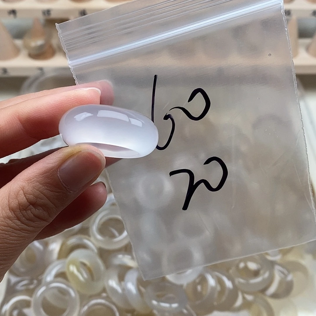 未镶嵌戒指玛瑙/玉髓