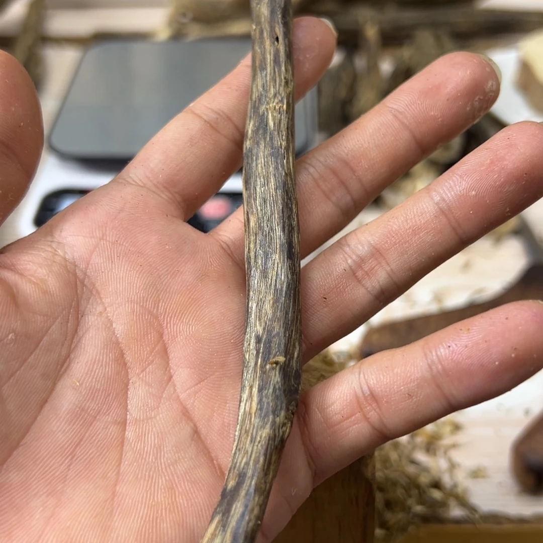 沉香沉香碎屑天然虫漏7克