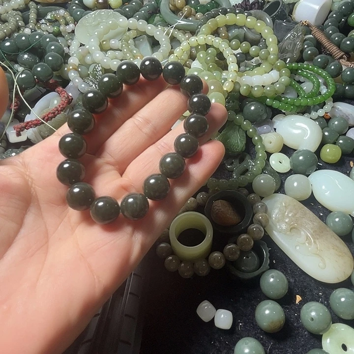 和田玉未镶嵌手链