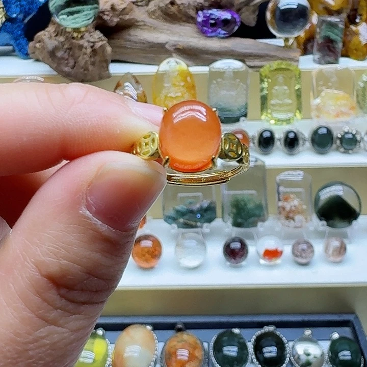 水晶戒指银S925镶嵌红****勒戒指