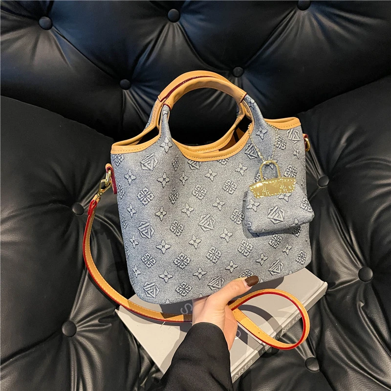 【小任家】高级感小众菜篮子腋下包包女复古新款通勤时尚手提斜跨包