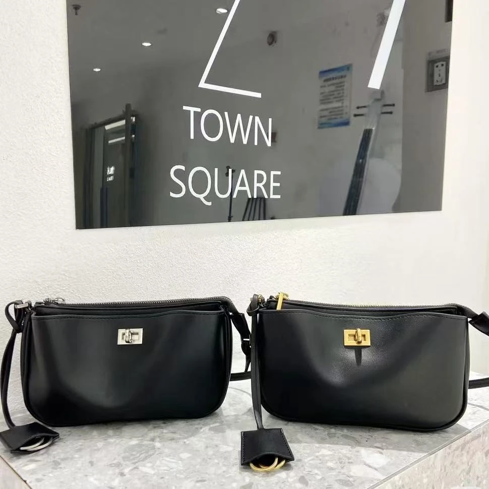 时尚百搭女士真皮简约手拎单肩斜挎黑色22rode包（单肩带）