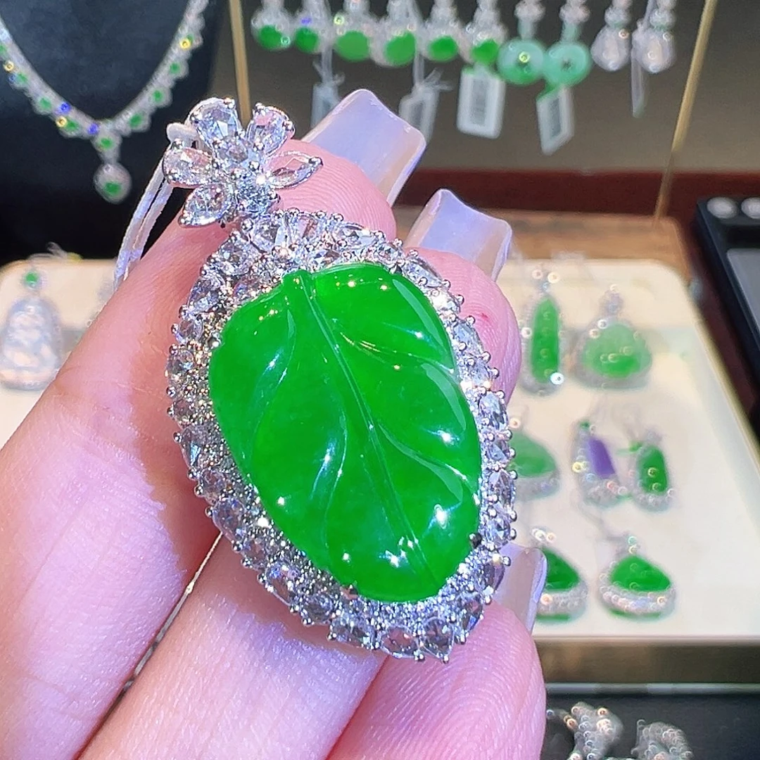 吊坠(不含链)18K金镶嵌翡翠翡翠