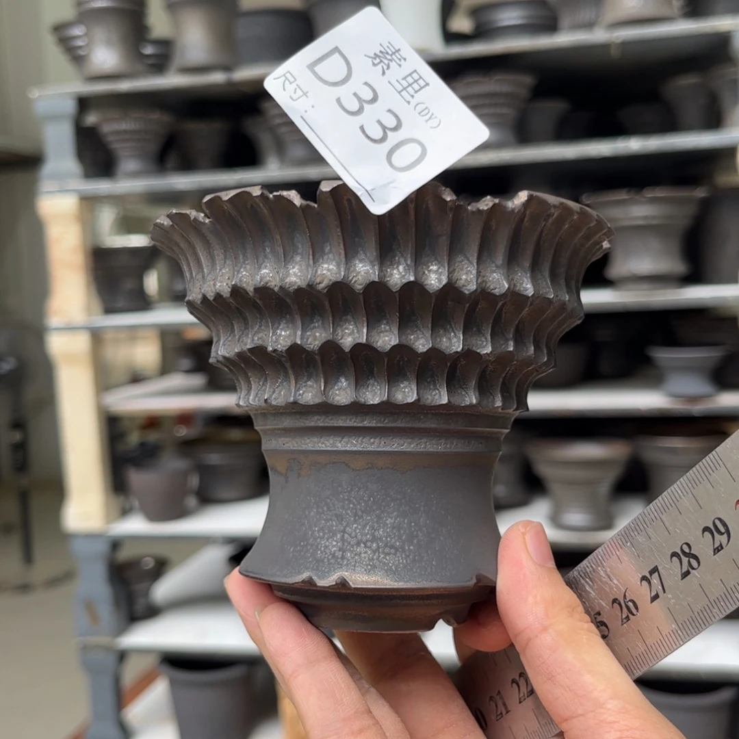 景德镇手工素里内口11高10瑕疵