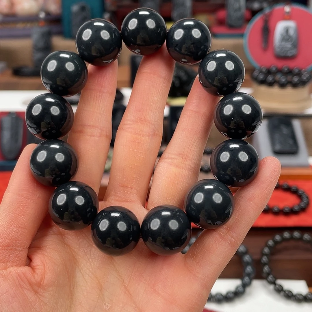 欧***阳和田玉未镶嵌手串卡18入门级